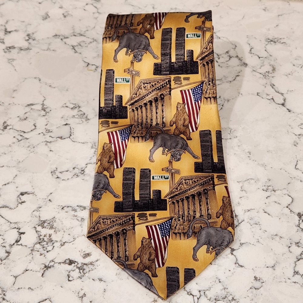 Stonehenge Vintage Silk Tie Rare World Trade Center NYC Wall Street Made in USA